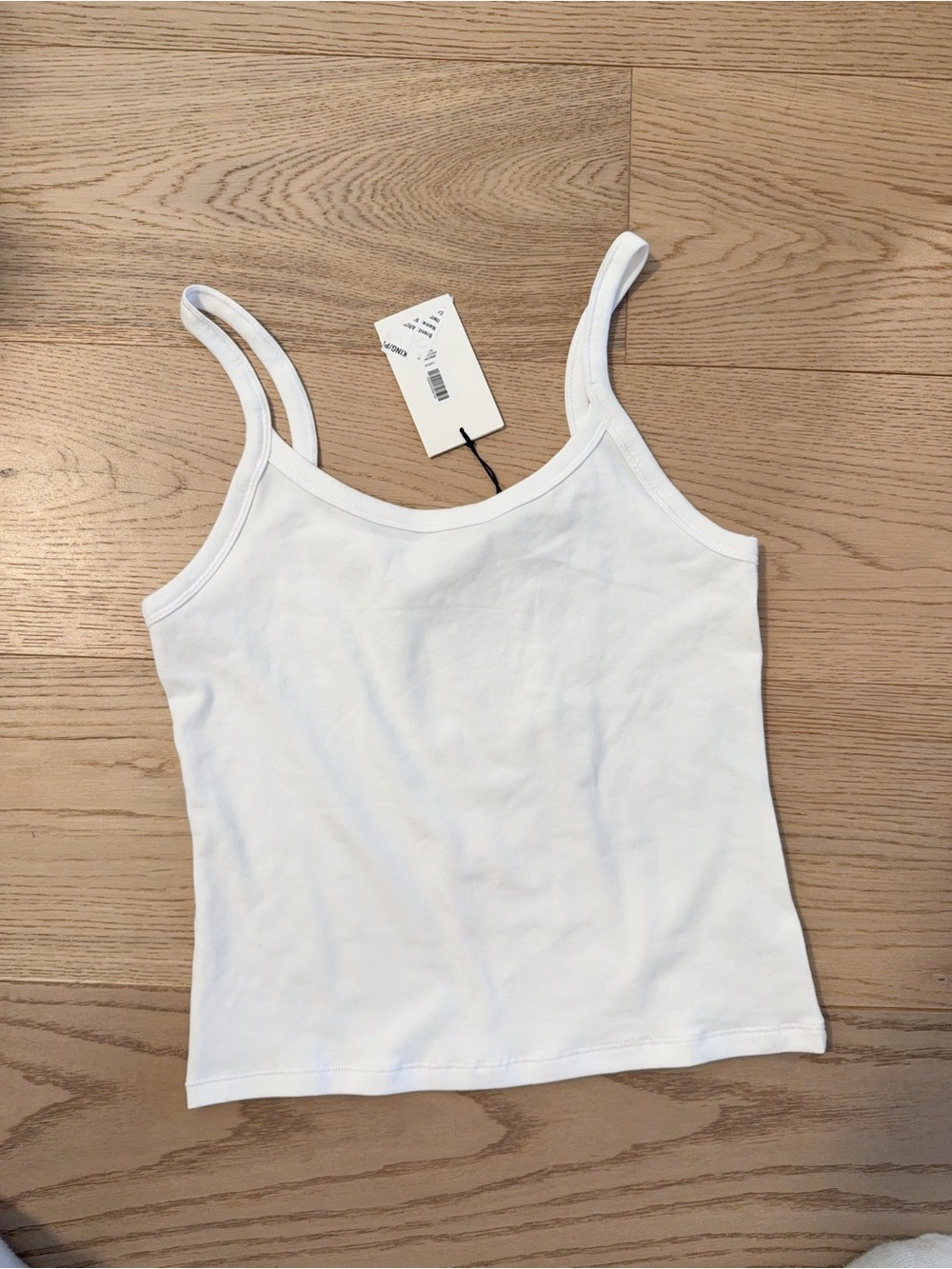 NWT 128656 Aritzia spectrum bright white M